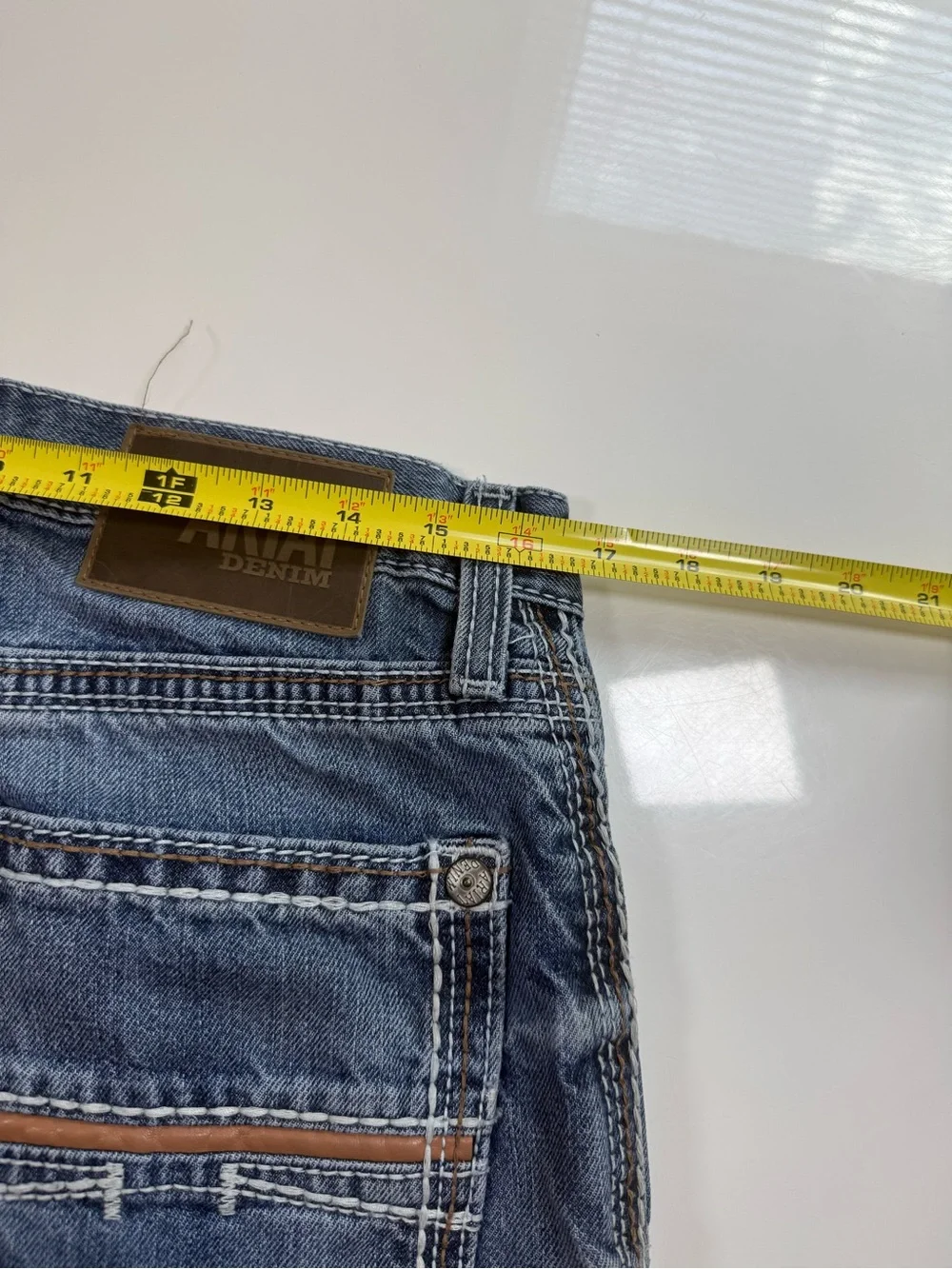 Men’s Relaxed Boot-Cut Artiat Jeans